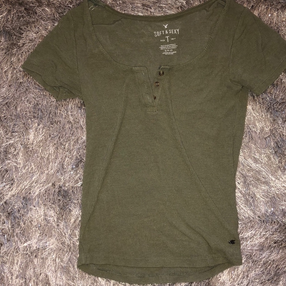 American eagle soft tee crop top